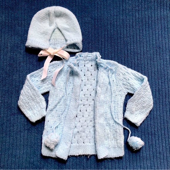 Hand knit baby sweater and bonnet - Picture 1 of 16